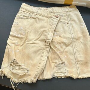 FREE PEOPLE DISTRESSED FLY AWAY SKIRT